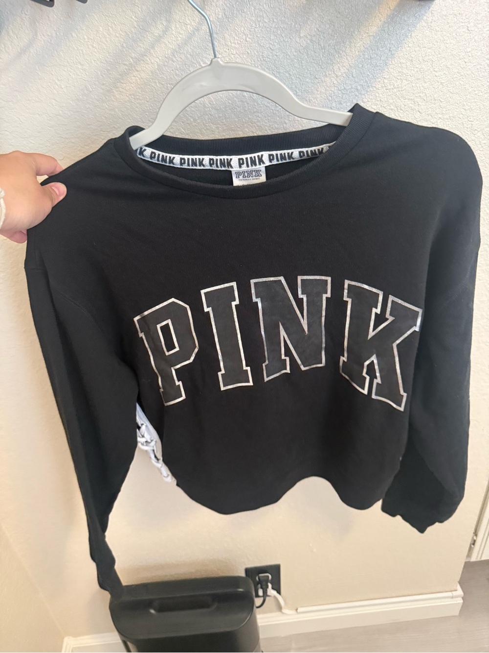PINK Victoria's Secret Black Lace Up Side Cropped Crewneck Sweatshirt XS